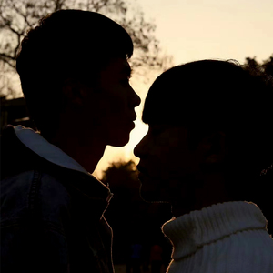 四川BBMBBB凸凸凸大视频
